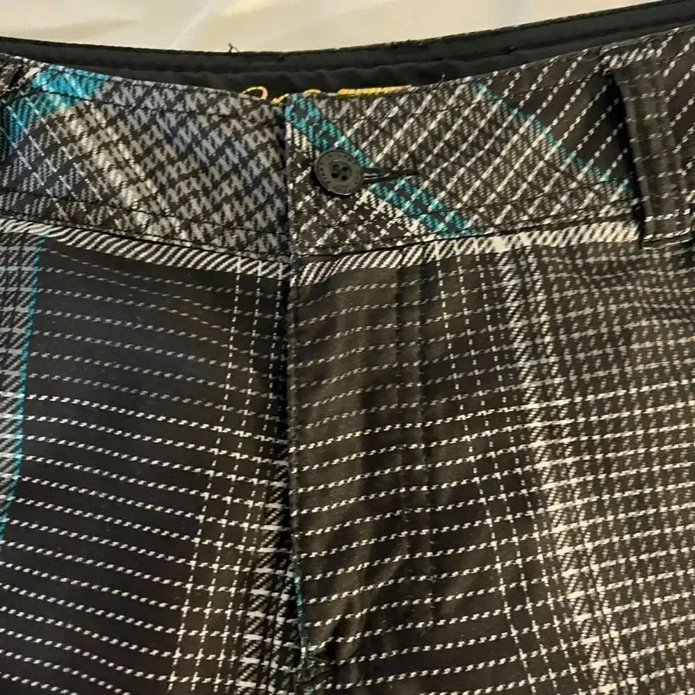 O’Neill Hybrid Plaid Board Shorts sz 31 EUC